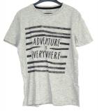 Gr&aring; t-shirt med tryck