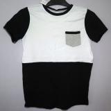 Svart/vit t-shirt