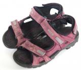 Vinr&ouml;da sandaler